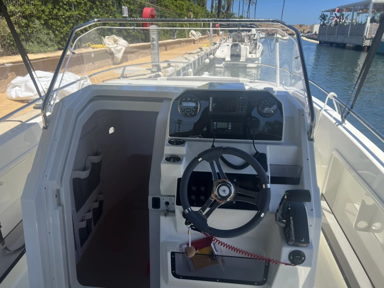 Pacific Craft Pacific Craft 750 Open między profesjonalistami a osobami prywatnymi w Javea