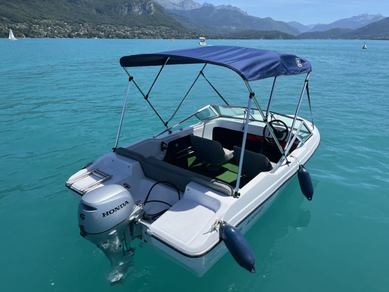 Wynajmij Glastron GT 185 w Annecy
