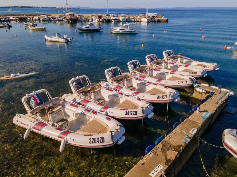 Wynajem łodzi Barracuda 530 w Vir na SamBoat 