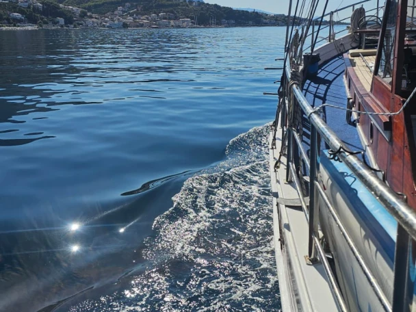 Wynajem łodzi Ston 45 w Jesenice na SamBoat 
