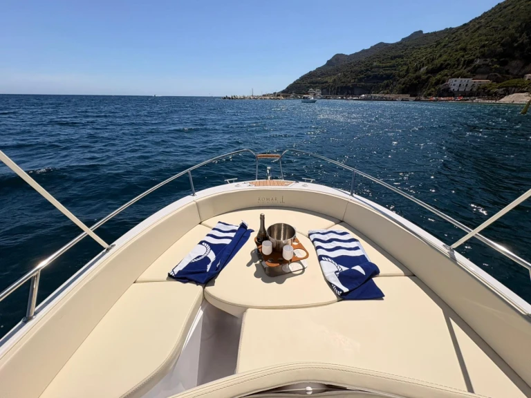 Wynajem łodzi Vietri sul Mare tanio Bermuda 690