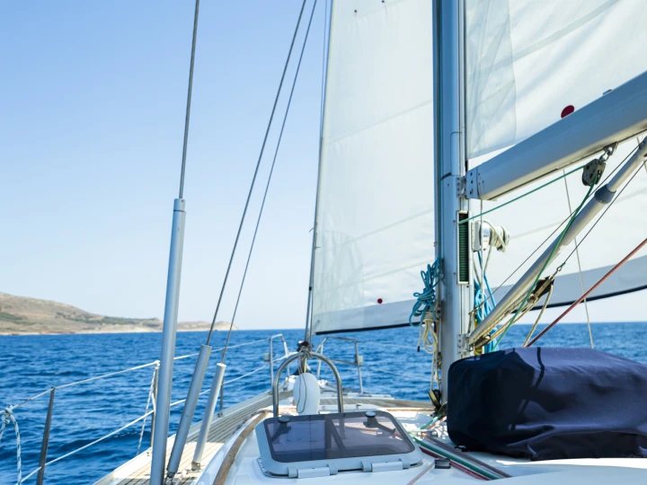 Wynajem Żaglowiec Ocean Yachts z patentem 