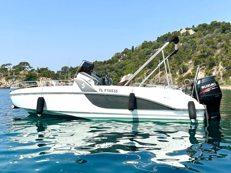 Wynajem łodzi Bénéteau Flyer 6 SUNdeck w La Seyne-sur-Mer na SamBoat 