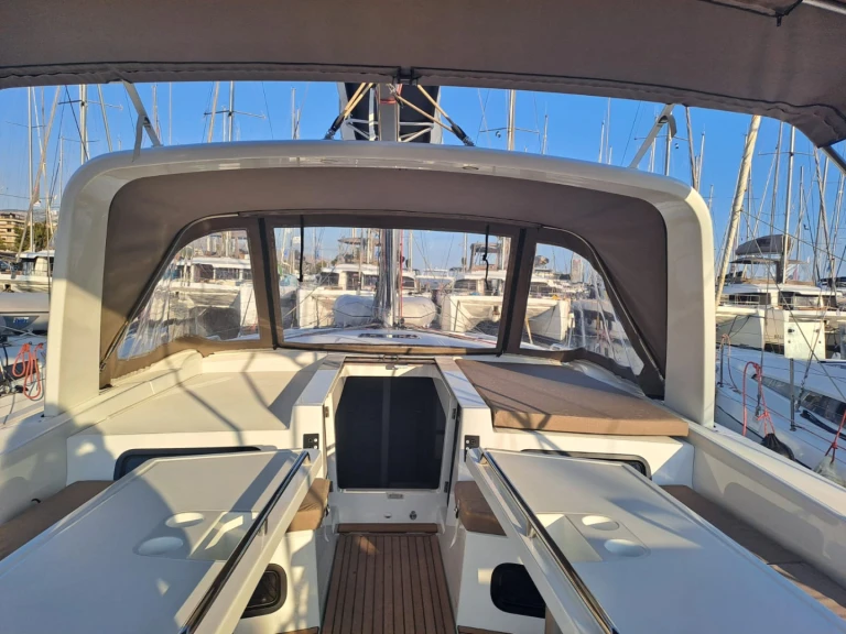 Wynajem w Alimos- Bénéteau Oceanis 52 - 6 cab. na SamBoat