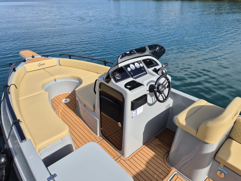 Wynajmij Gaia LIMITED EDITION w Porec
