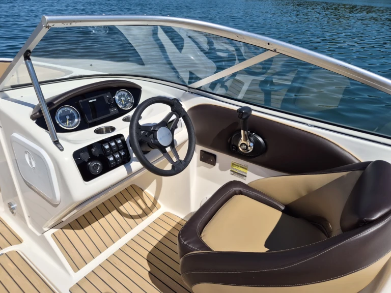 Wynajem w Porec- Bayliner Bayliner 249 SD na SamBoat