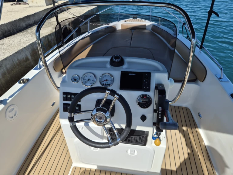 Wynajem w Porec- Holiday 19 Open na SamBoat