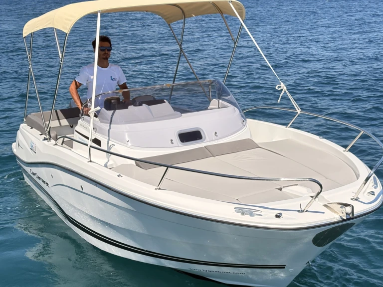 Wynajmij Jeanneau Cap Camarat 6.5 WA Serie 3 w Porto di Amalfi Marina Coppola