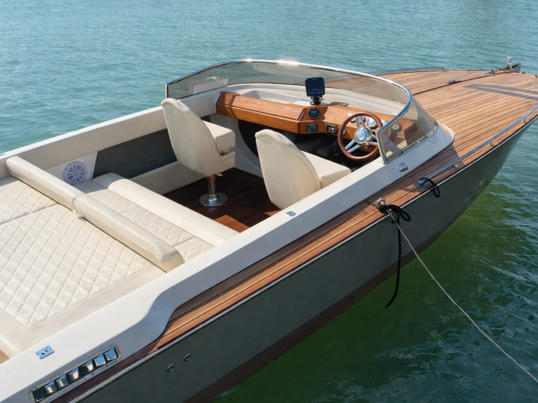 Wynajmij Ilver JUNIOR 22 w Sirmione