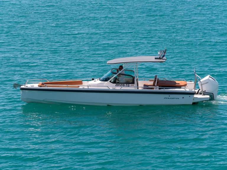 Wynajem łodzi Axopar Axopar 28 T-Top w Split na SamBoat 