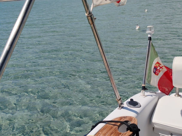 Wynajmij Sessa Marine Key Largo 25 w Carloforte