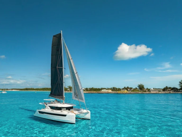 Wynajem Katamaran w Procida - Leopard Catamarans / Robertson & Caine Leopard 46 - 5 cab.