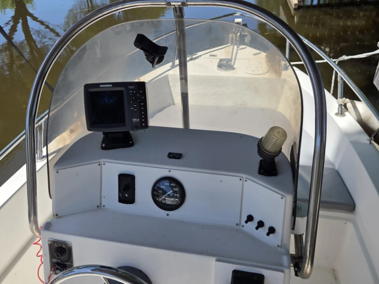 Wynajem łodzi Rascala FM16 w Francja na SamBoat 