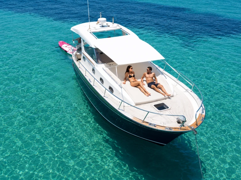 Wynajmij Apreamare 100 comfort w Mahon Port