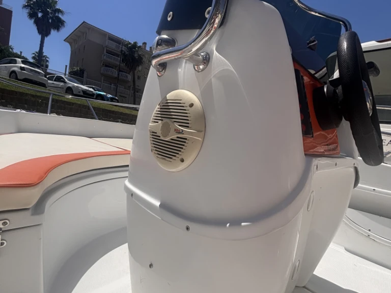 Wynajmij Sans Permis Marino 500 w Port Fréjus
