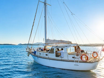 Wynajem łodzi Bodrum tanio custom built sailing