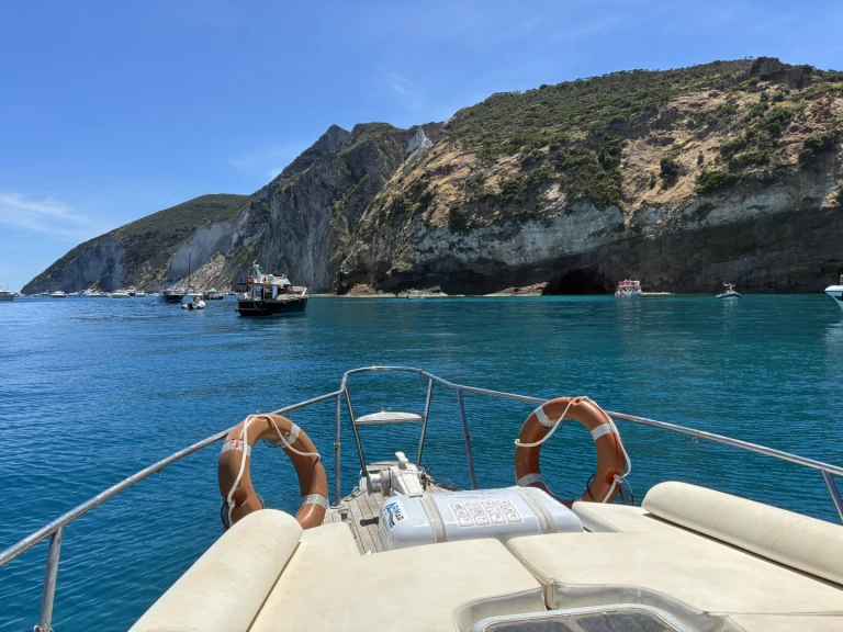 Wynajmij Ghibli Bora Bora w Anzio