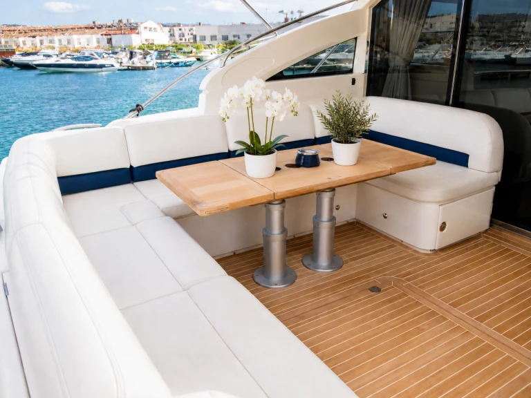 Wynajem Motorówka w Castellammare di Stabia - Princess Princess 55