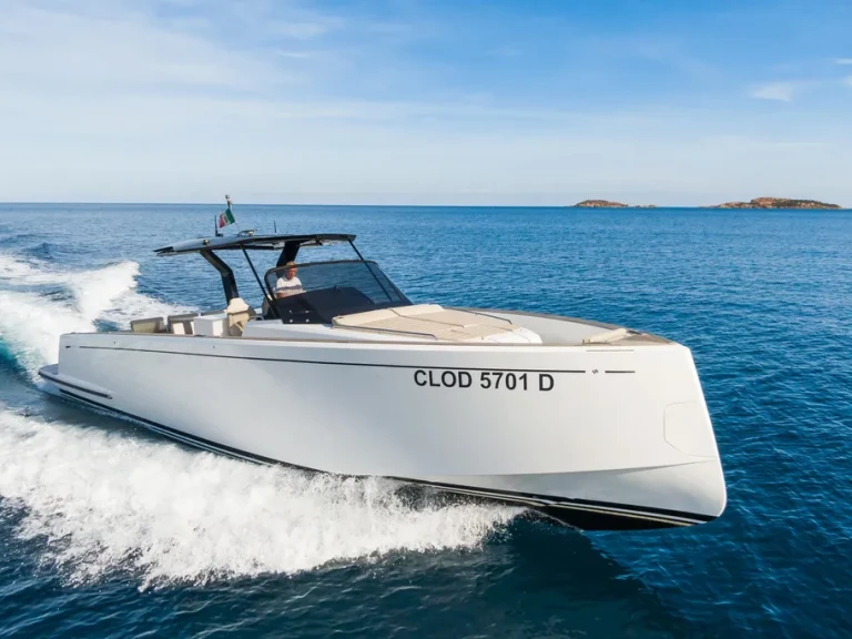 Wynajmij Luksusowy jacht z lub bez skippera Pardo Yachts w Juan-les-Pins