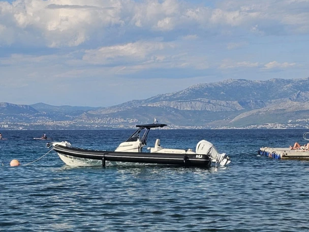 Wynajem w Marina Zenta- Nuova Jolly Prince 30 na SamBoat