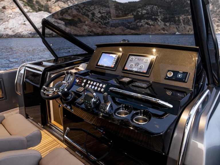 Wynajmij Pardo Yachts Pardo 50 w Mandelieu-la-Napoule