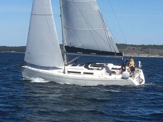 Wynajmij Żaglowiec z lub bez skippera Grand Soleil w Grado
