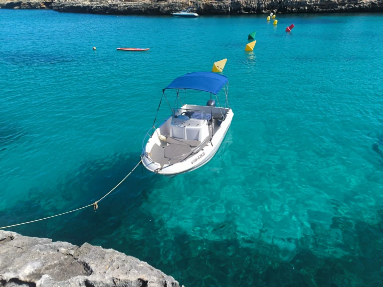 Motorówka do wynajmu w Ciutadella de Menorca w najlepszej cenie