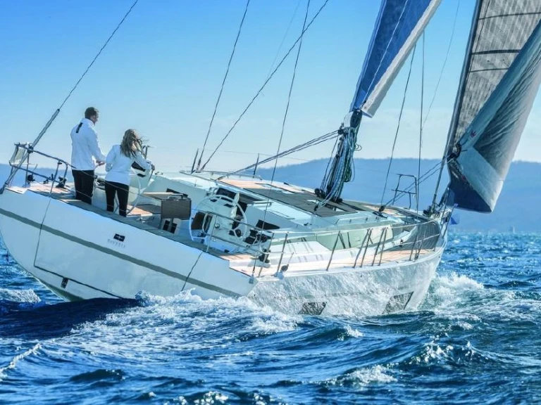 Wynajmij Bavaria Bavaria C45 w Pirovac