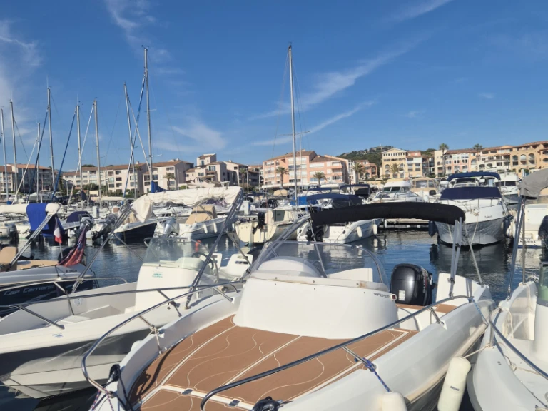 Wynajem łodzi Bénéteau Flyer 5.5 SUNdeck w Six-Fours-les-Plages na SamBoat 