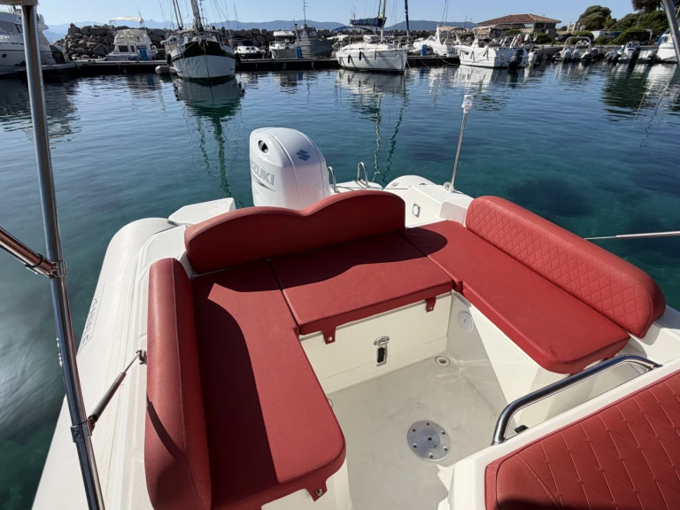 Wynajem w Porto Pollo- Fanale marine  FANALE 700 FALCHETTU na SamBoat