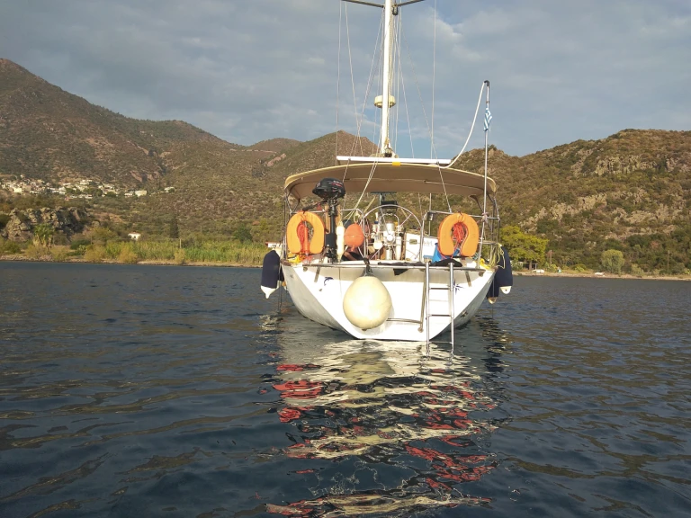 Wynajem łodzi Dromor Apollo 12 w Ateny na SamBoat 