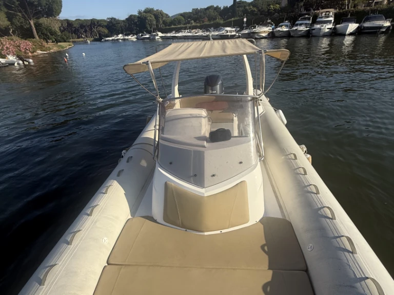 Wynajem łodzi Capelli Tempest 850 WA w Mandelieu-la-Napoule na SamBoat 