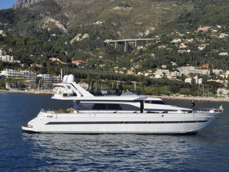 Luksusowy jacht do wynajmu w Monaco-Ville w najlepszej cenie