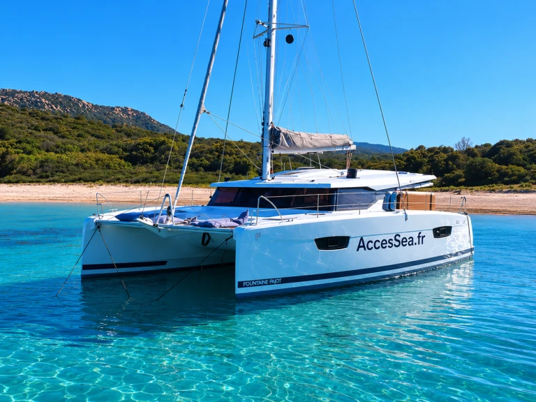 Wynajem Katamaran w Propriano - Fountaine Pajot Astrea 42