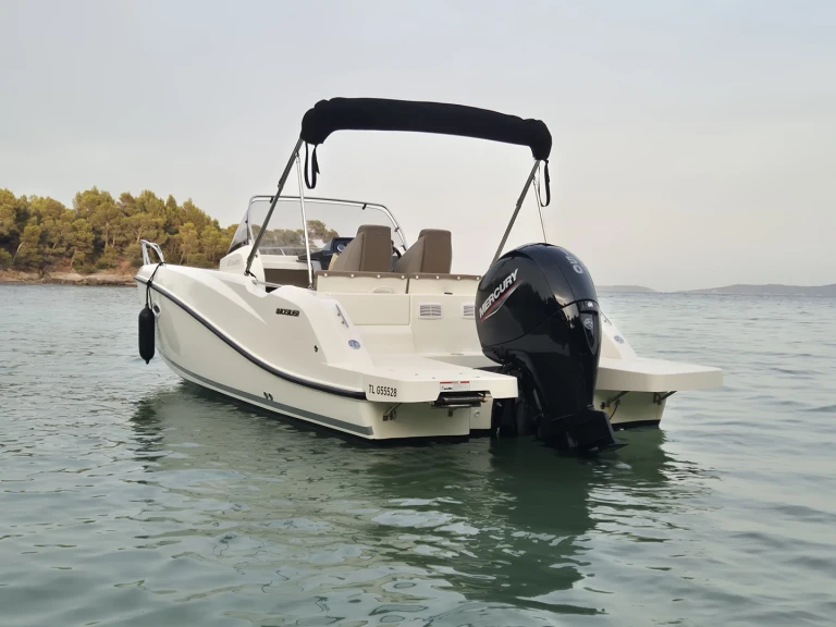 Wynajem łodzi Quicksilver Activ 675 Sundeck Sport w La Londe-les-Maures na SamBoat 