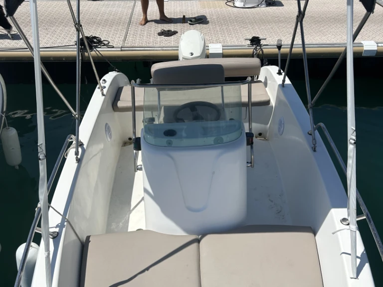 Wynajem łodzi Antibes tanio Aquamar 17