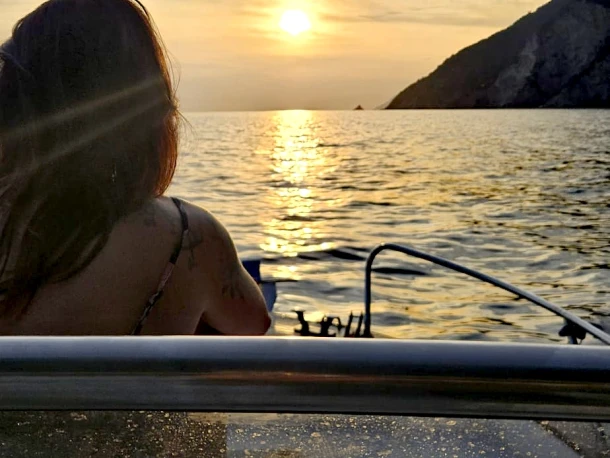 Motorówka do wynajmu w La Spezia w najlepszej cenie