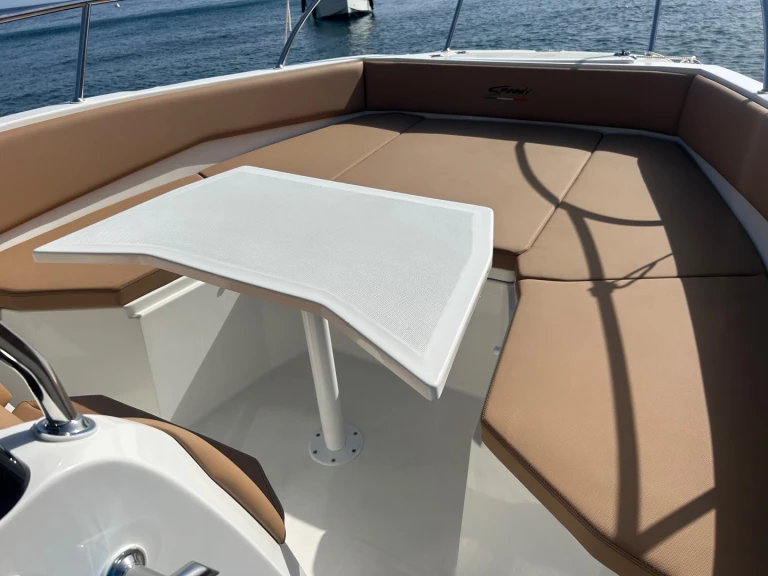 Wynajem łodzi Motor yacht Caymam 585 w Marina Greenwich na SamBoat 