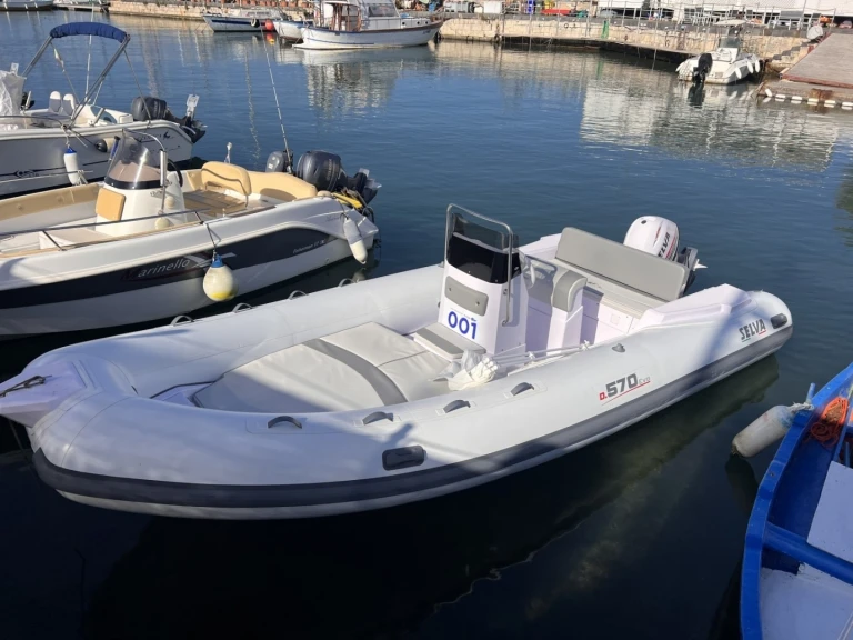 Wynajem łodzi  Selva 570 w Giardini-Naxos na SamBoat 