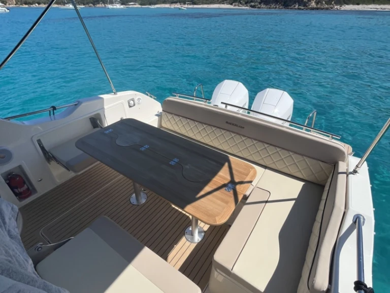 Wynajem łodzi Quicksilver Activ 875 Sundeck w Ajaccio na SamBoat 