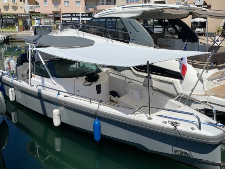 Wynajem w Mandelieu-la-Napoule- Axopar 28 T-Top na SamBoat
