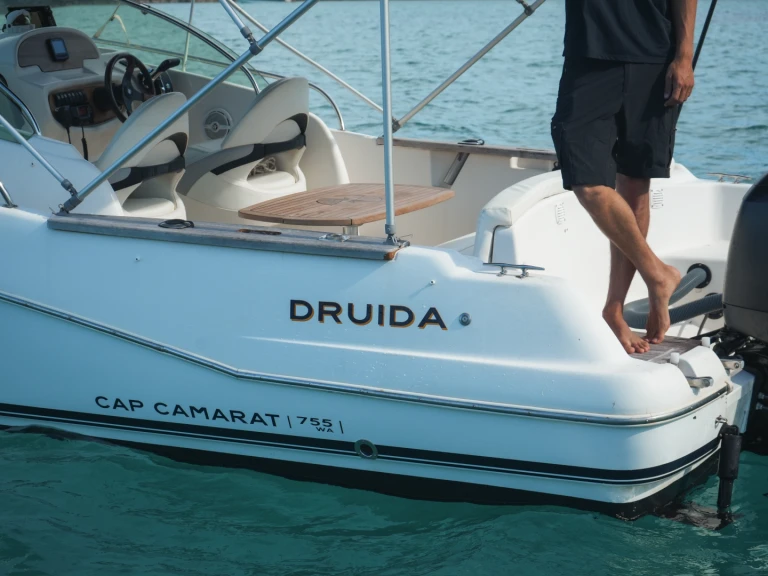 Wynajem łodzi Jeanneau Cap Camarat 7.5 WA w Port d'Addaia (City) na SamBoat 
