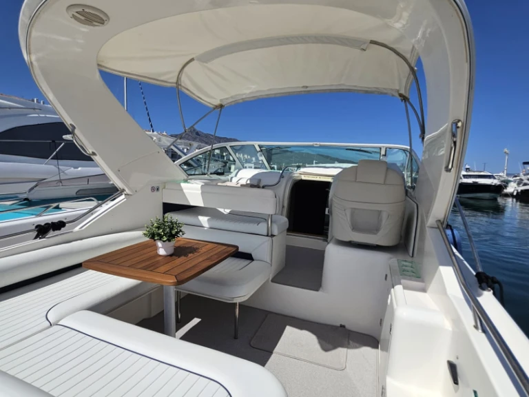 Wynajem łodzi Fairline Fairline 30 w Puerto Banús na SamBoat 