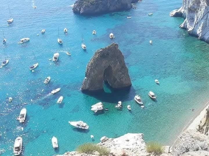 Wynajmij Żaglowiec z lub bez skippera Bénéteau w Ponza