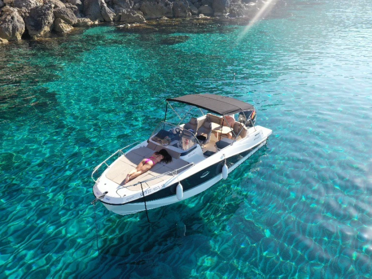 Wynajem łodzi Quicksilver Activ 755 Sundeck w Mahon na SamBoat 