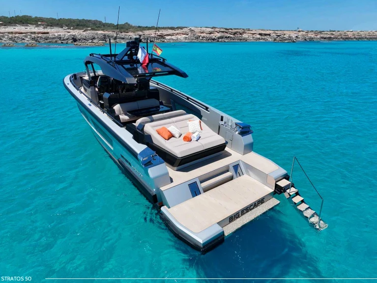 Wynajem łodzi Santa Eularia des Riu tanio DB50