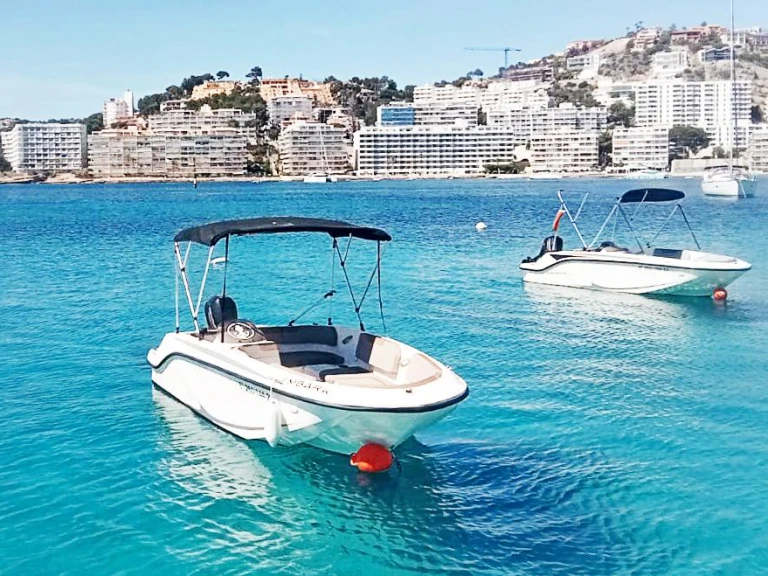 Wynajmij Motorówka z lub bez skippera Bayliner w Palma de Mallorca