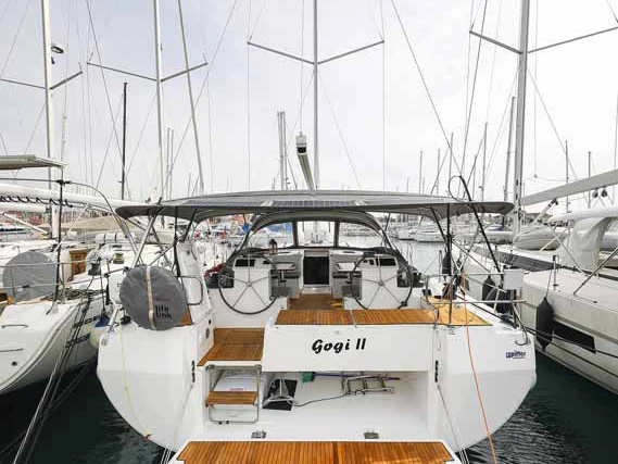 Wynajem łodzi Trogir tanio Bavaria C50 Holiday - 5 + 1 cab.