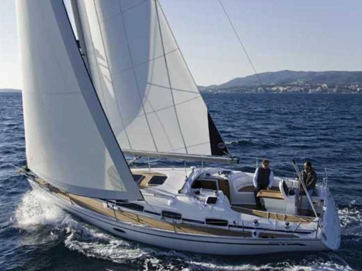 Wynajem łodzi Bavaria Cruiser 34 w Kórfos na SamBoat 