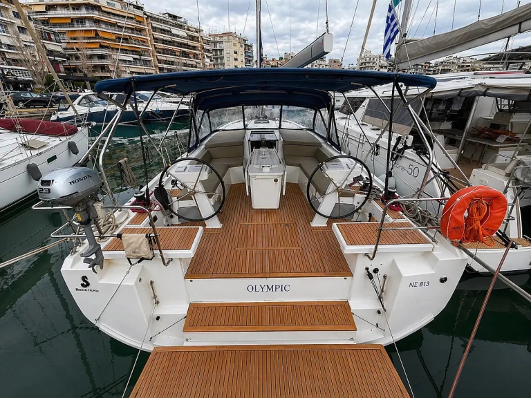 Wynajmij Bénéteau Oceanis 46.1/5 w Piraeus